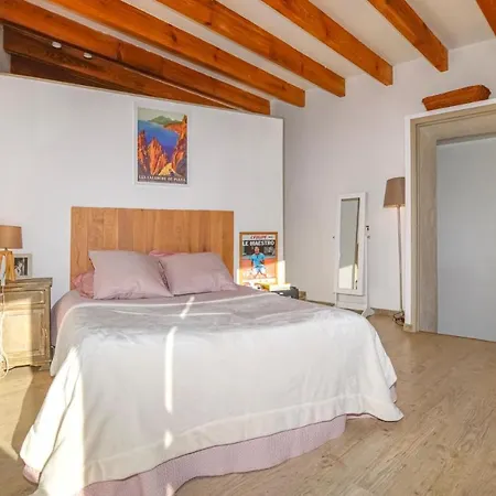 Lovely In With Wifi 度假居