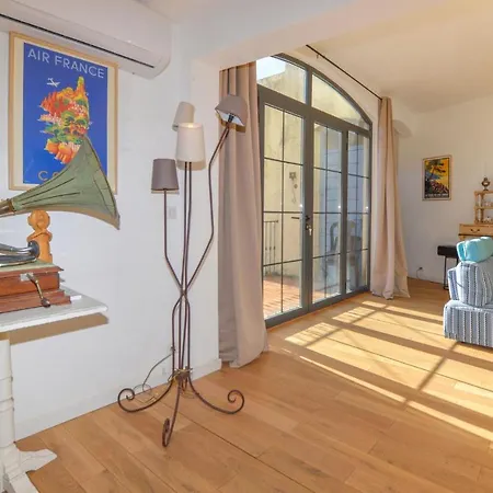 Hébergement de vacances Lovely In With Wifi Montegrosso